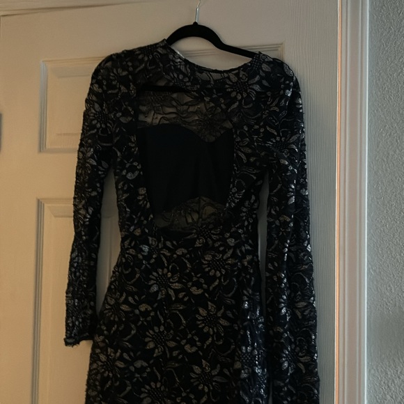 Blue - Picture 2 of 2